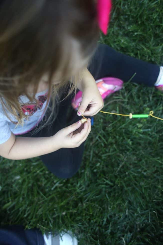 Threading DIY Bird Feeder